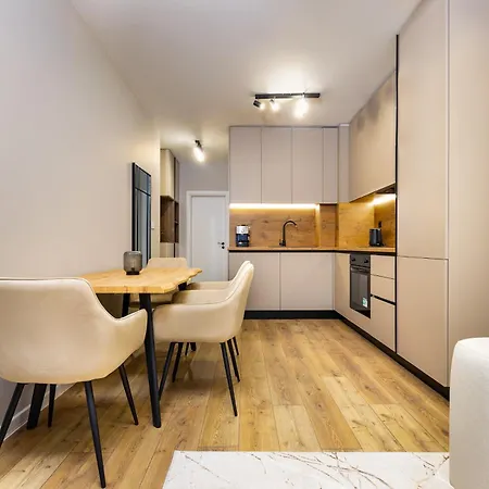 1br Modern And Cozy With Free Parking