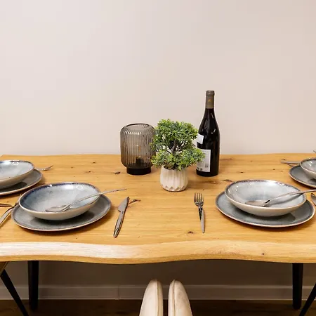 1br Modern And Cozy With Free Parking