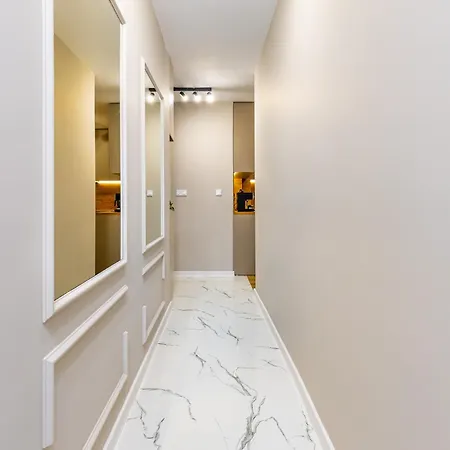 A2 1 Bedroom Modern Апартаменты *