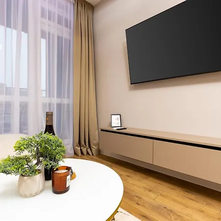 1br Modern And Cozy With Free Parking