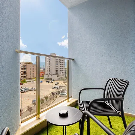 Apartment 1br Modern And Cozy With Free Parking *