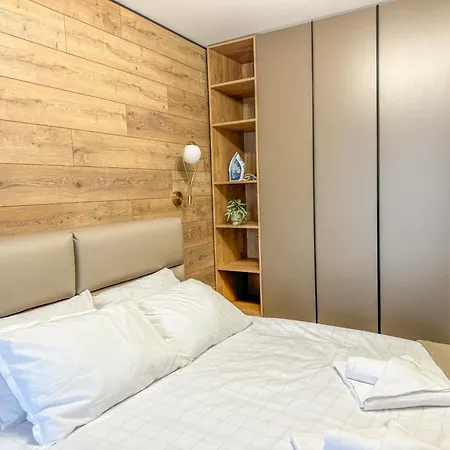 Апартаменты A2 1 Bedroom Modern