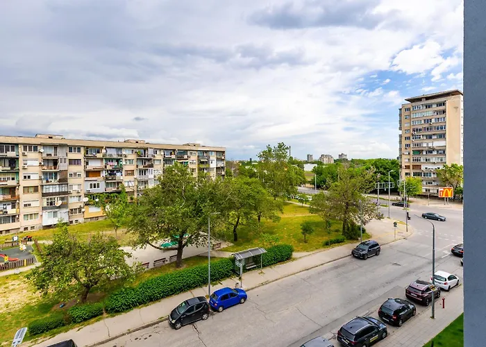 A2 1 Bedroom Modern Apartments *