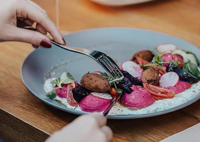 A2 1 Bedroom Modern Apartments Apartment